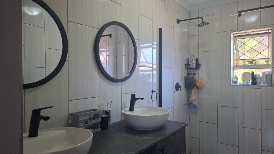 3 Bedroom Property for Sale in Gonubie Eastern Cape
